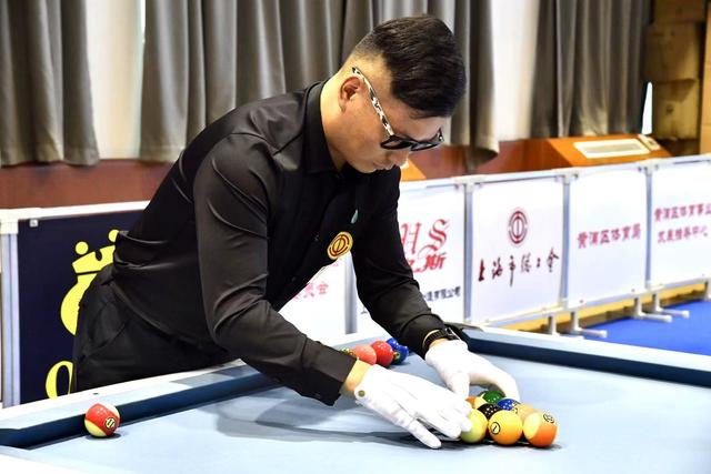 项惊人的个 项惊人的个