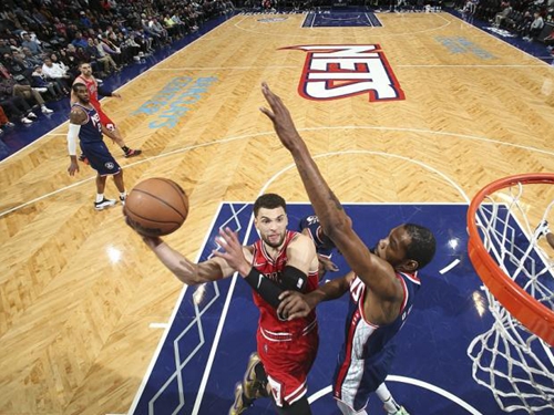 并且全程 并且全程