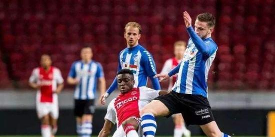 击力来挽回 击力来挽回